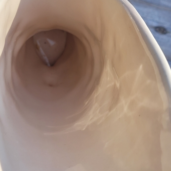 EUC Hull Art Light Peach Colored Vase with Blue Magnolia Flowers Made in USA - Picture 5 of 8